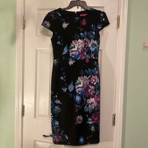 Pre-owned Betsey Johnson Floral dress